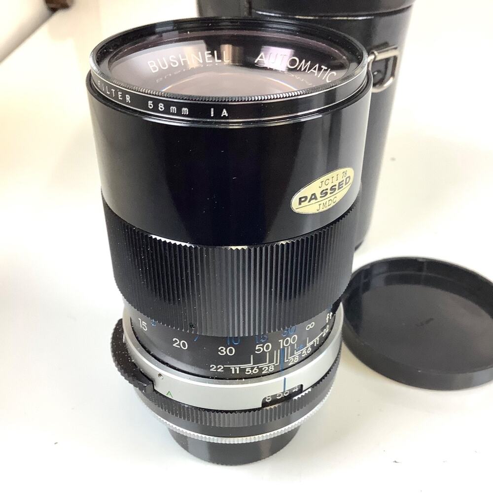 Bushnell 135mm f/2.8 Prime Camera Lens Pentax M42 Screw Mount w/ Filter & Case - Picture 7 of 10